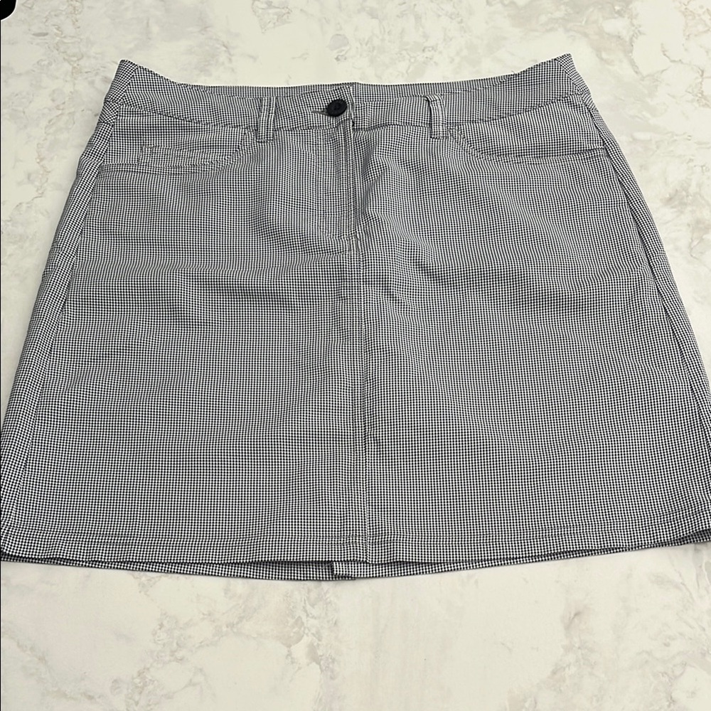 TCHAK skort mini skort/pockets lightweight shorts/skirt size 6